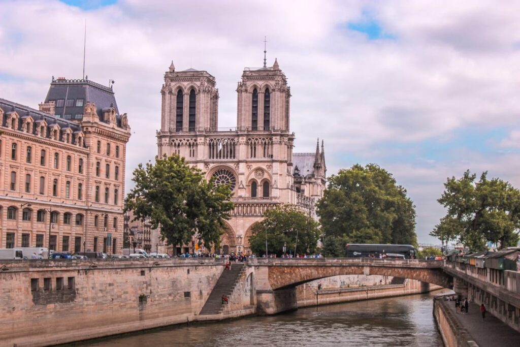 Isle Of Notre Dame - Paris